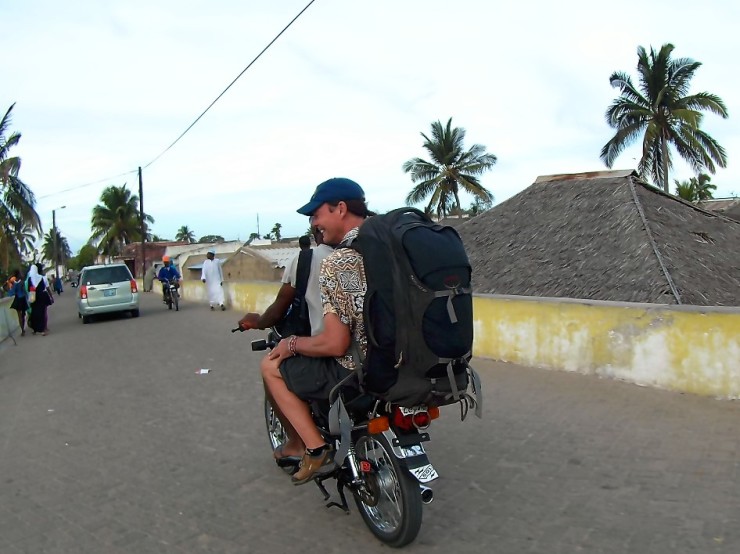 Traveling from Nampula to Mozambique Island