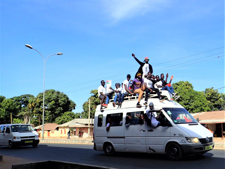 Gambians heading to the airport to greet their new president Adama Barrow