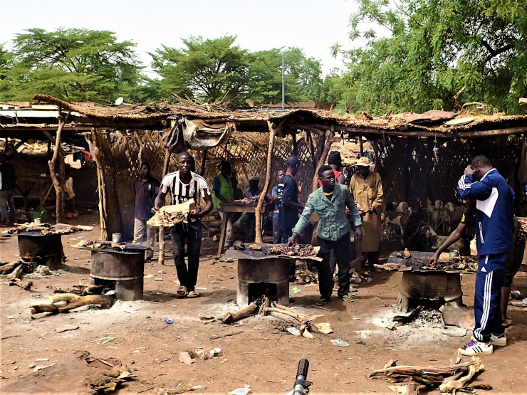 Traveling from Ouagadougou, Burkina Faso to Dogon Country, Mali