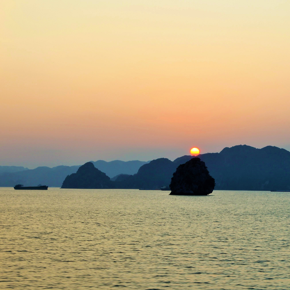 Ha Long Bay
